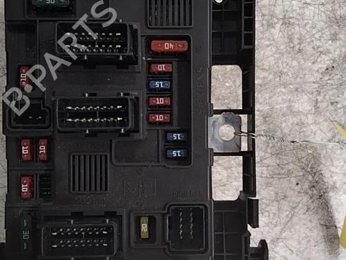 Used Fuse box PEUGEOT 206 Hatchback (2A/C) 1.9 D (69 hp) 30015424