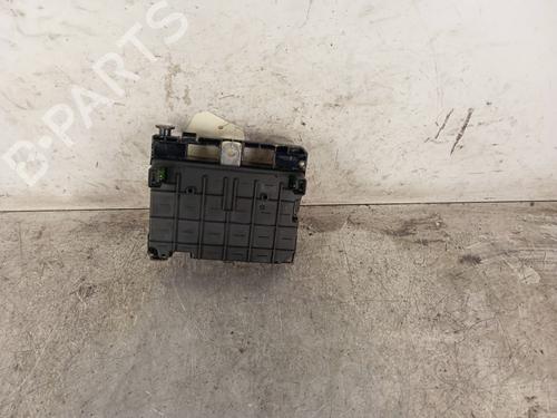 fuse-box-peugeot-307-3ac-2000-2001-2002-2003-2004-2005-2006-2007-2008-2009-2010-2011-2012-30008554 main image