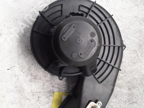 Used Heater blower motor OPEL MERIVA A MPV (X03) 1.7 CDTI (E75) (100 hp) 30013808