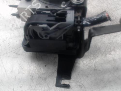 Pompe ABS RENAULT CLIO IV (BH_) 0.9 TCe 90 (BHNF, BHMA, BHMH, BHJK, BHJR) | BP30015608M43 