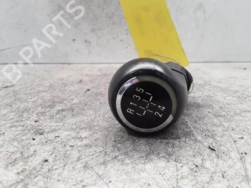Used Shift knob Shift knob OPEL CORSA D (S07) 1.3 CDTI (L08, L68) (90 hp) 30019353 30019353