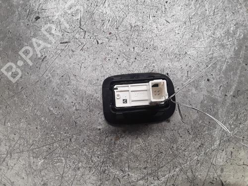 Right front window switch PEUGEOT 2008 I (CU_) 1.5 BlueHDI 120 | BP30018549I26