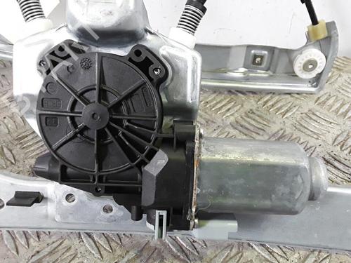 Rudehejsemekanisme Højre foran CITROËN DS3 (SA_) 1.2 VTi 82 (82 hp) 30022357