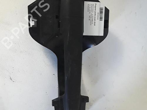 Used Front right exterior door handle Front right exterior door handle 30021940 30021940