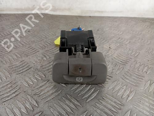 Used Switch RENAULT GRAND SCÉNIC II (JM0/1_) 1.9 dCi (JM0G, JM12, JM1G, JM2C) (120 hp) 31583680