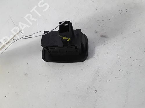 Used Right rear window switch CITROËN C5 III Break (RW_) 2.0 HDi (136 hp) 30016355