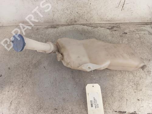 Used Windscreen washer tank PEUGEOT 206 Hatchback (2A/C) 1.9 D (69 hp) 30017659