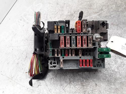 Zekeringkast PEUGEOT 206 Hatchback (2A/C) 1.9 D (69 hp) 30024291