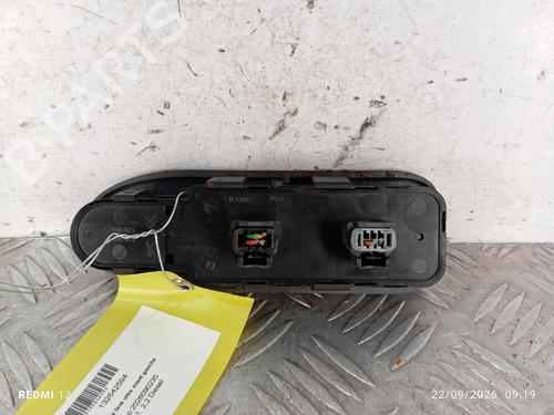 Used Left front window switch Left front window switch 39379969 39379969