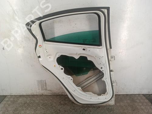 Used Left rear door Left rear door 39460156 39460156