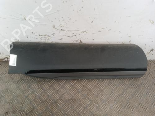 door-moulding-trim-renault-arkana-i-lcm_-ldn_-2019-39460208 main image