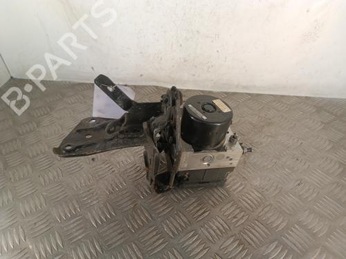 Used ABS pump VW GOLF VI (5K1) 2.0 TDI (110 hp) 30009924