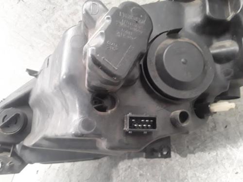 Used Right headlight Right headlight PEUGEOT 1007 (KM_) 1.6 HDi (109 hp) 30013679 30013679