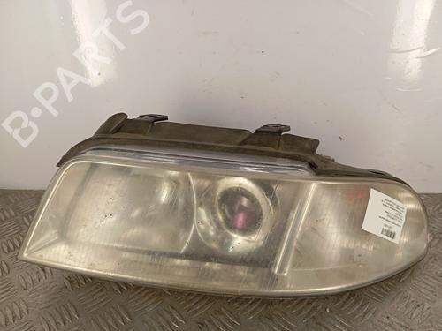 Used Left headlight Left headlight AUDI A4 B5 (8D2) 1.9 TDI (110 hp) 33692912 33692912