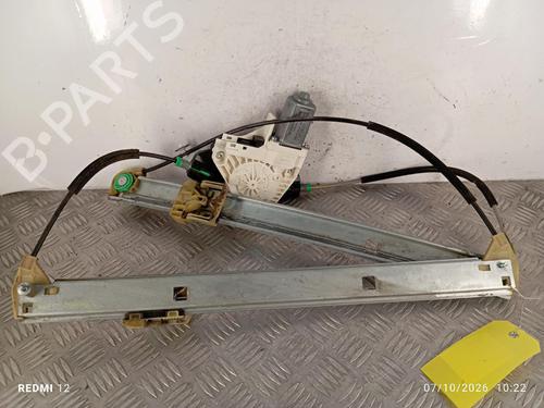 Fensterheber links vorne für Fensterheber links vorne AUDI Q5 (8RB) 2.0 TDI quattro (170 hp) 39728098 39728098