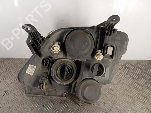 Used Right headlight Right headlight OPEL MERIVA A MPV (X03) 1.7 CDTI (E75) (100 hp) 33692357 33692357