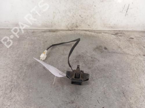 Used Tailgate lock RENAULT CLIO II (BB_, CB_) 1.4 16V (B/CB0P, BB13) (98 hp) 30023708
