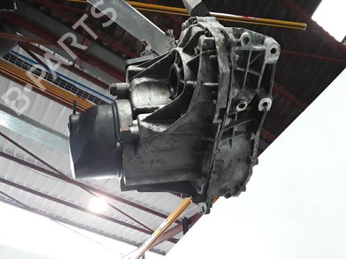 Gearkasse RENAULT MEGANE II (BM0/1_, CM0/1_) 1.4 16V (BM0B, CM0B) (98 hp) 30026855