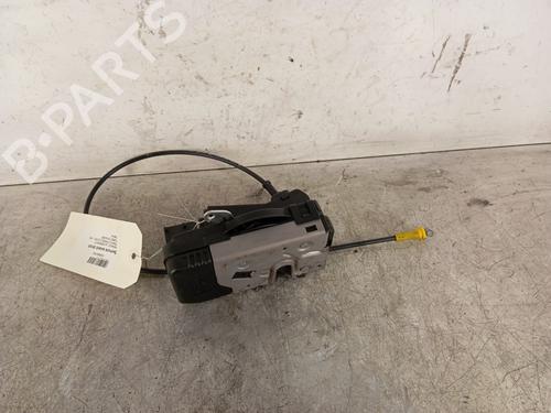 Używane Zamek drzwi przednich prawych RENAULT TRAFIC II Bus (JL) 2.0 dCi 90 (JL00, JL01, JL0H, JL0M, JL0P, JL0S) (90 hp) 30025489