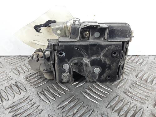 Højre fortil lås VW POLO (6N2) 1.4 16V (75 hp) 30027458