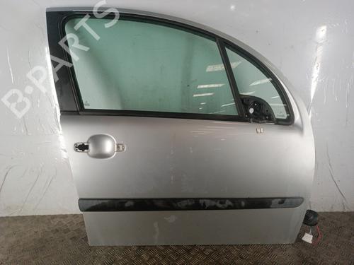 Used Right front door Right front door 35784736 35784736