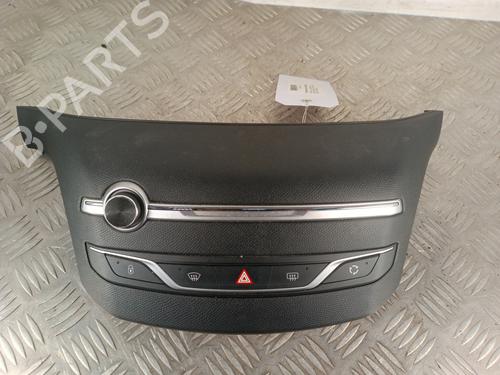 Airco bedieningspaneel PEUGEOT 308 II (LB_, LP_, LW_, LH_, L3_) 1.6 BlueHDi 120 (120 hp) 30019645