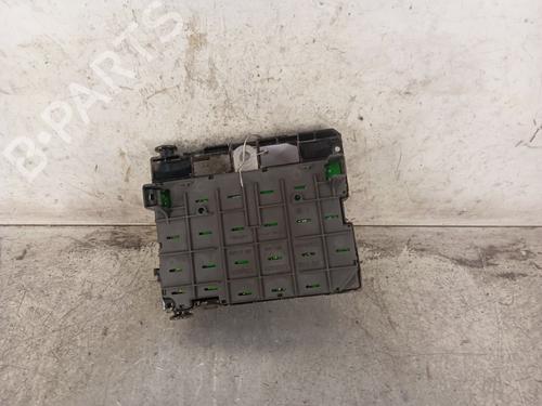 Used Fuse box PEUGEOT 307 Break (3E) 2.0 HDI 110 (107 hp) 30008309