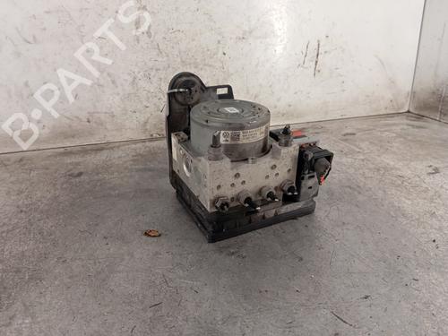 Używane Pompa ABS VW GOLF VII (5G1, BQ1, BE1, BE2) 1.6 TDI (105 hp) 30025146
