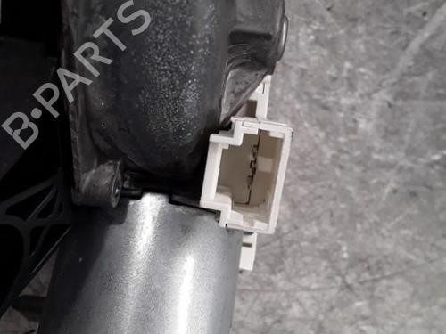 Ruitenwissermotor achter RENAULT SCÉNIC II (JM0/1_) 2.0 (JM05, JM0U, JM1N, JM1U, JM2V) (135 hp) 30009494