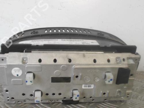 Used Display monitor BMW 3 Touring (E91) 320 d (177 hp) 30022627