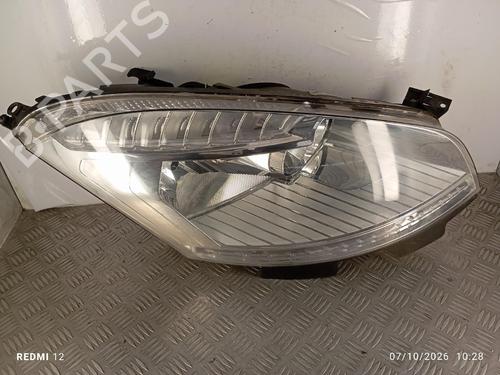 Lyskaster høyre Lyskaster høyre CITROËN C4 Picasso I MPV (UD_) 1.6 HDi 110 (112 hp) 39728118 39728118