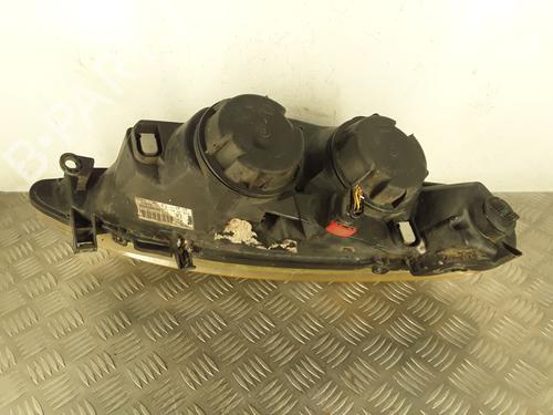 Used Left headlight Left headlight PEUGEOT 307 Break (3E) 2.0 HDI 110 (107 hp) 30011582 30011582