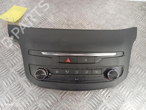 Used Climate control Climate control 37992856 37992856