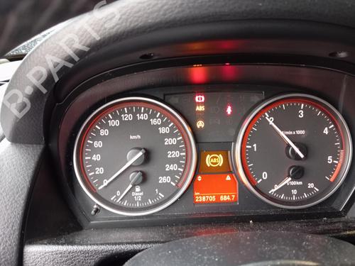 Used Instrument cluster Instrument cluster BMW X1 (E84) sDrive 20 d (177 hp) 30126125 30126125