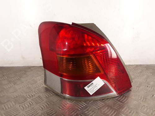 Used Left taillight TOYOTA YARIS (_P9_) 1.33 VVT-i (NSP90_, NSP90R) (100 hp) 30022833