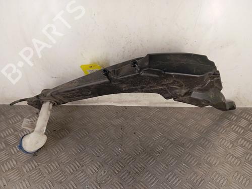 Used Windscreen washer tank Windscreen washer tank 31834222 31834222