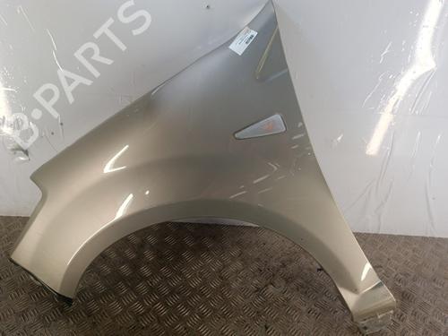 left-front-fenders-dacia-sandero-2008-32447117 main image