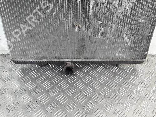 Radiateur à eau CITROËN C4 Picasso I MPV (UD_) 1.6 HDi (109 hp) 30015804