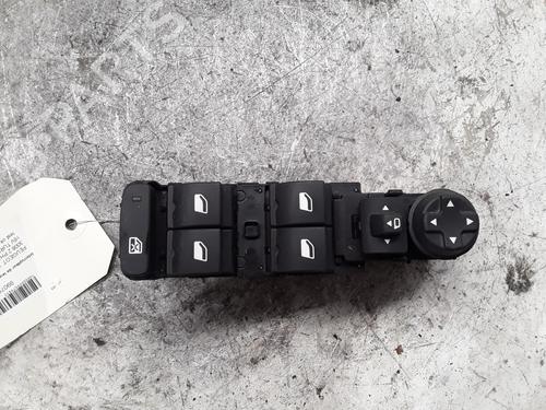 Used Left front window switch PEUGEOT 3008 II SUV (MC_, MR_, MJ_, M4_) Hybrid (224 hp) 30025981