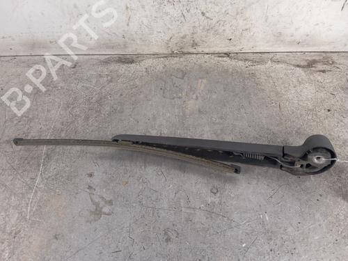 Used Rear windshield wiper arm AUDI Q5 (8RB) 2.0 TDI quattro (170 hp) 30018005