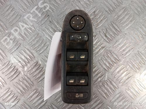 Used Left front window switch Left front window switch 38638046 38638046