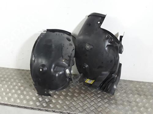 Używane Nadkole RENAULT MEGANE III Hatchback (BZ0/1_, B3_) 1.5 dCi (BZ09, BZ0D, BZ1W, BZ29, BZ14) (110 hp) 30009672