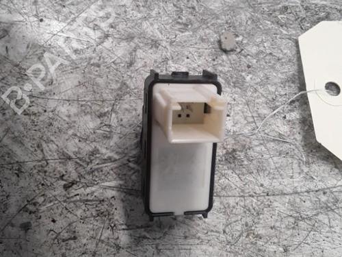 Right front window switch CITROËN C4 CACTUS 1.2 THP 110 | BP30009606I26 