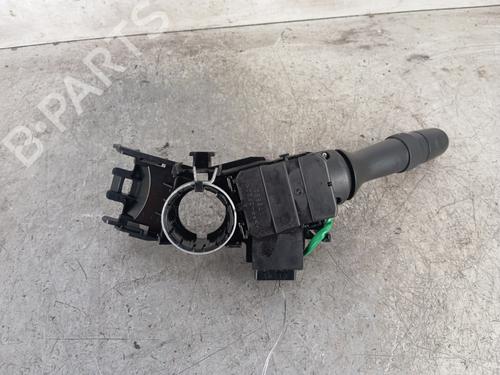 Used Switch Switch TOYOTA RAV 4 III (_A3_) 2.2 D (ALA35_) (150 hp) 30019996 30019996