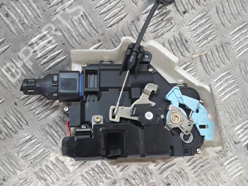 Zamek drzwi przednich prawych VW GOLF V (1K1) 1.9 TDI | BP30015982C97 