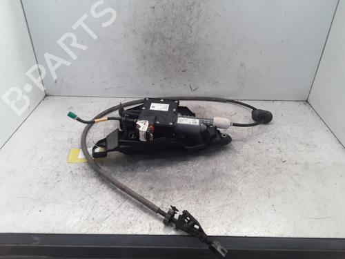 Used Electric handbrake PEUGEOT 3008 I MPV (0U_) 2.0 HDi Hybrid4 (0URHCA) (200 hp) 30013272