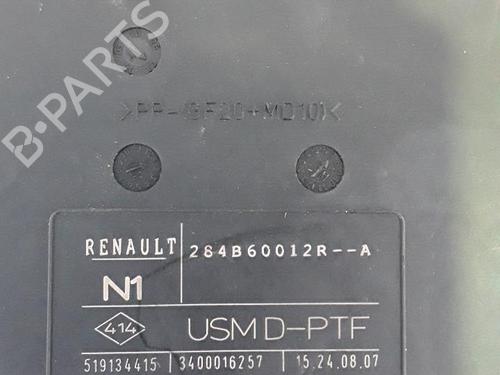 Used Fuse box RENAULT LAGUNA III (BT0/1) 2.0 dCi (BT01, BT08, BT09, BT0E, BT0K, BT12, BT1C, BT1D,... (150 hp) 30027389