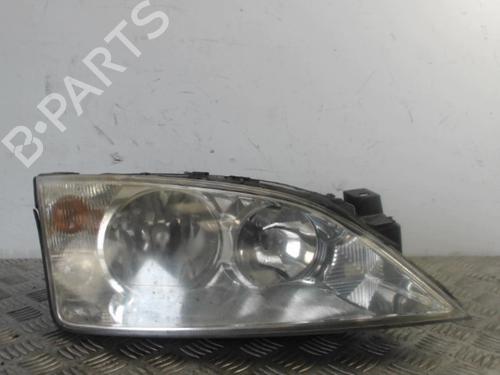 Used Right headlight FORD MONDEO III Turnier (BWY) 2.0 16V (146 hp) 30022504