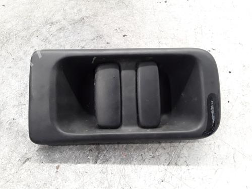 Used Rear left exterior door handle Rear left exterior door handle RENAULT MASTER II Van (FD) 2.2 dCI 90 (FD0G, FD0N, FD2G, FD2N, FD3G, FD3N) (90 hp) 33693618 33693618