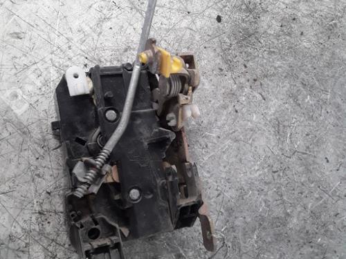 front-right-lock-renault-kangoo-kc01_-1997-30018703 main image
